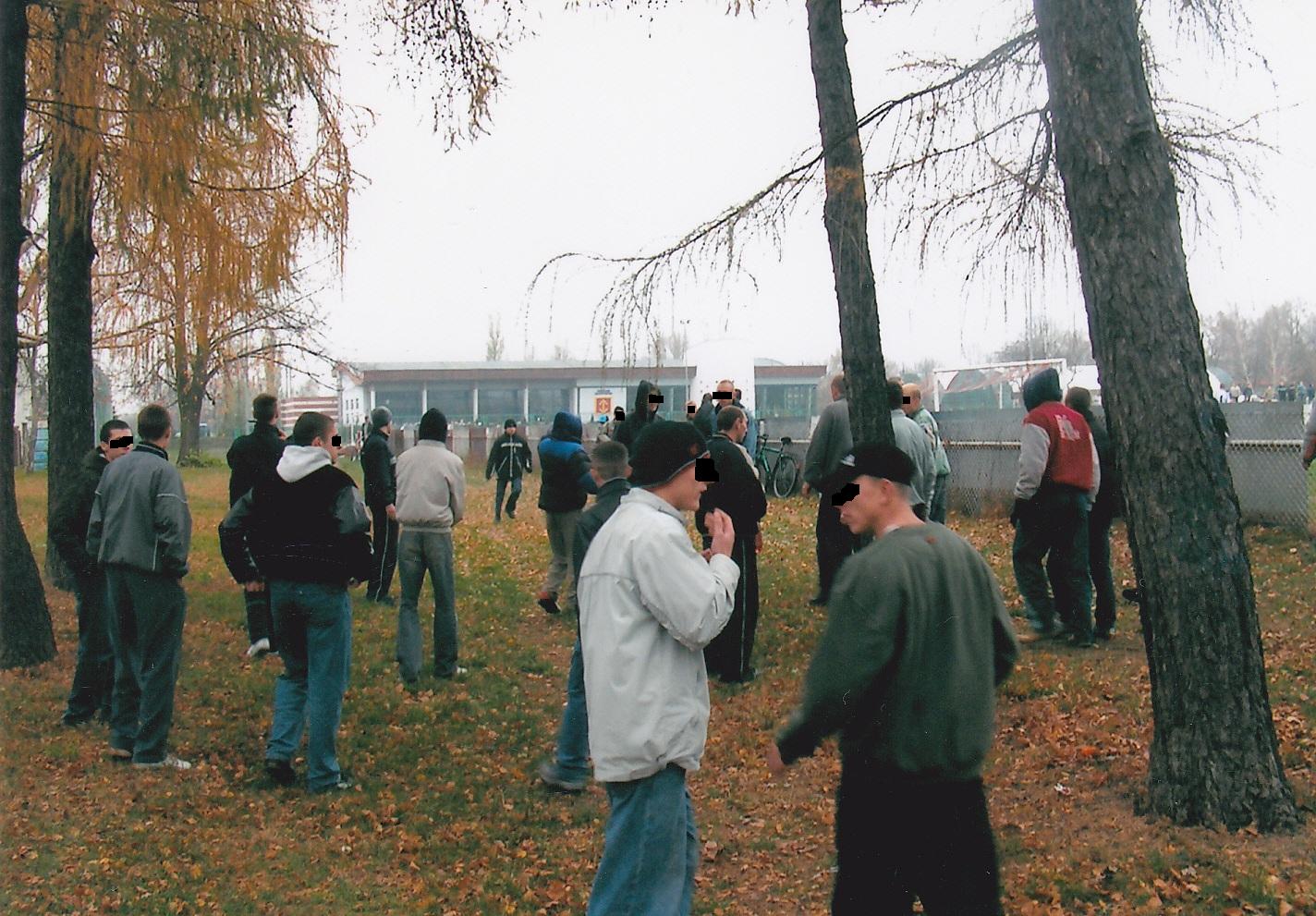 Pogoń Grodzisk Mazowiecki - Olimpia Warszawa 11.11.2004 Puchar Polski — fotografia 5